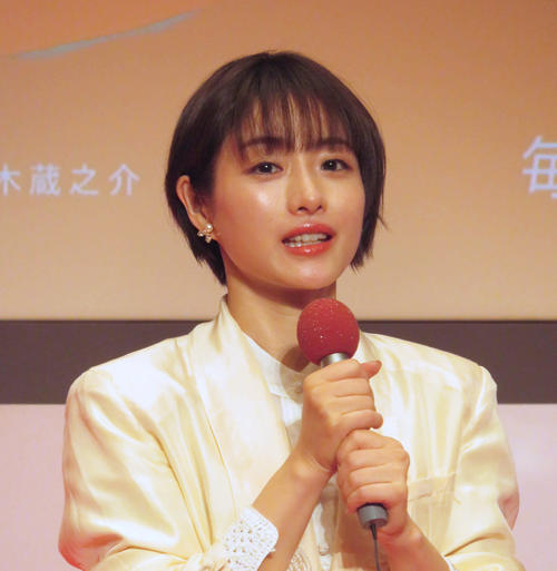 石原さとみ３年ぶり連ドラ主演きっかけはプロデューサーの手紙「この人がいれば乗り越えられる」