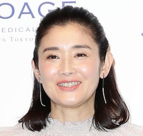 愛娘が巣立った石田ひかり、あるものをお迎えし「今日からわたし、○○○○のママです」