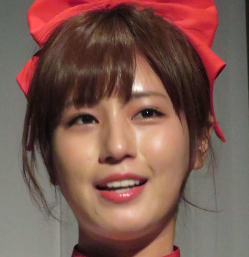 フジ堤礼実アナ、ラフな白Ｔシャツ姿のオフショット披露　「過去、未来の自分に胸張れるように」