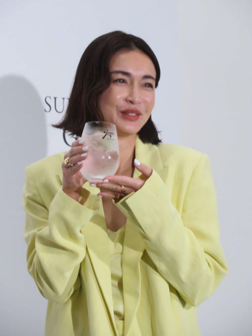 長谷川京子、イベントで母の顔「子どもから見たら、いい迷惑…」