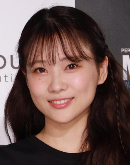 重盛さと美制作60万円MV「OPPAI」に鈴鹿央士釘付け　「すてきな…」と的確コメント