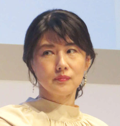 中江有里が神宮球場で阪神戦観戦　小野寺選手とのツーショットも披露「全力応援」とタイガース愛