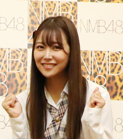 白間美瑠、サウナロケで白肌＆美脚の大胆露出ショット公開　「みるるんかわいい」の声