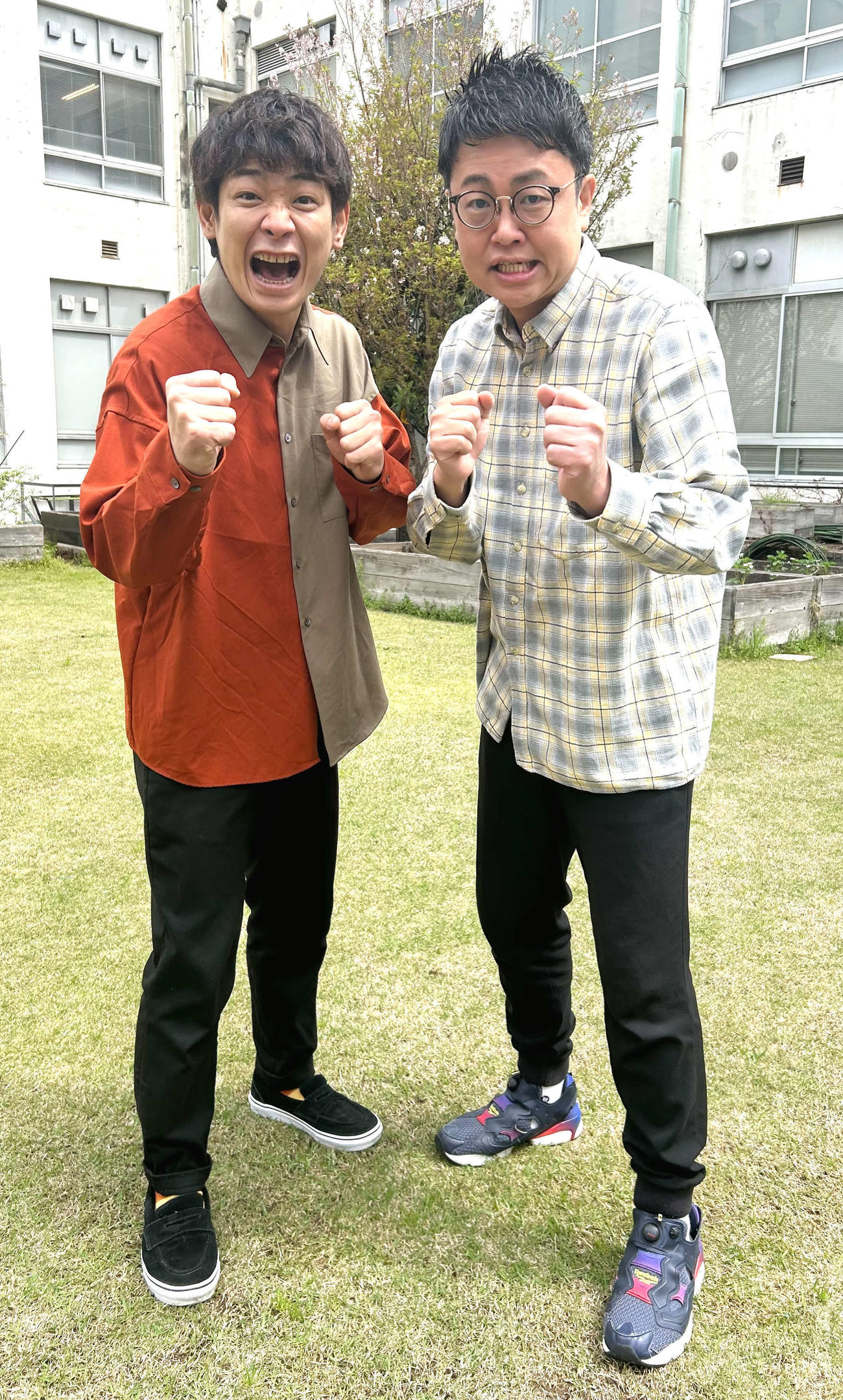 全国単独ツアー「シャリとキリギンス」を実施する銀シャリの鰻和弘（左）と橋本直（撮影・松尾幸之介）