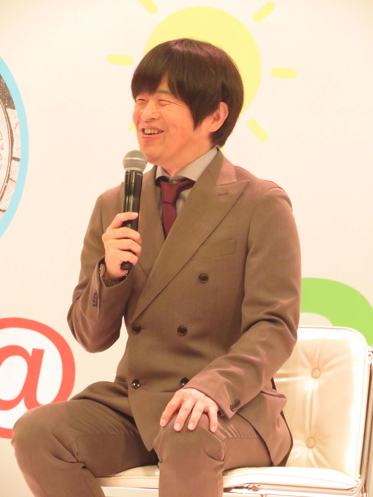 フジテレビ系「イップス」制作発表に出席したバカリズム