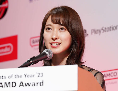 TBS佐々木舞音アナ、上村彩子アナとの大雨ディズニーロケで「#前髪終了」　各地で大雨や強風