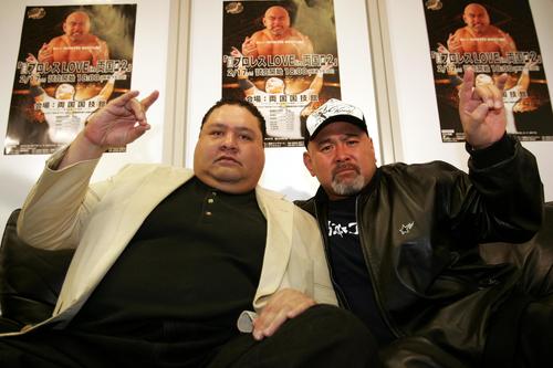 武藤敬司、曙さん追悼「真摯に向き合う姿勢にプロレスLOVE感じた」“武藤部屋”新弟子を思う