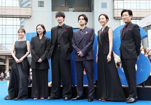 長谷川博己が生放送遅刻のハプニング「20分前に起きた」北村匠海がフォロー「事件の調査に」