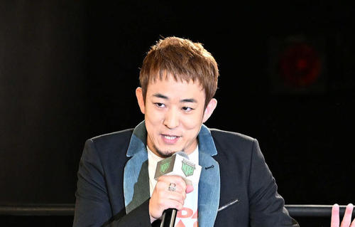 曙太郎さん悼み、ファンキー加藤が２ショット写真公開「気は優しくて力持ちな横綱でした」