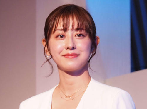 テレ朝斉藤ちはるアナが乃木坂同期の生田絵梨花にインタビュー「#中3組#14歳からの仲」