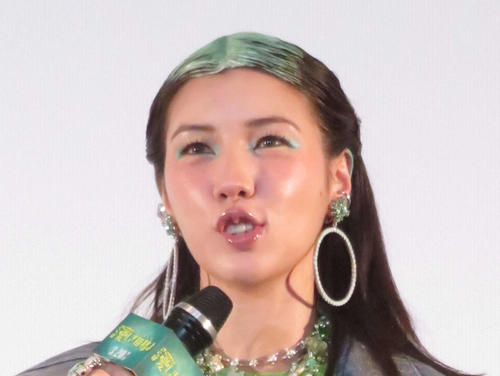仲里依紗、９歳下の妹と２ショット「色気が…」「美の暴力だ」ロサンゼルスでオフを満喫中？