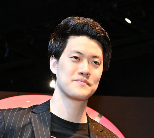 粗品が“あざとい女子”森香澄に暴言　「こいつ」呼ばわりで「なめんなよ」にスタジオ大爆笑