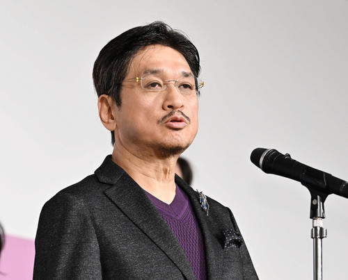 やくみつる氏、曙太郎さん悼む「土俵入りが型に忠実。昔からの形を守ろうとする心意気ある横綱」