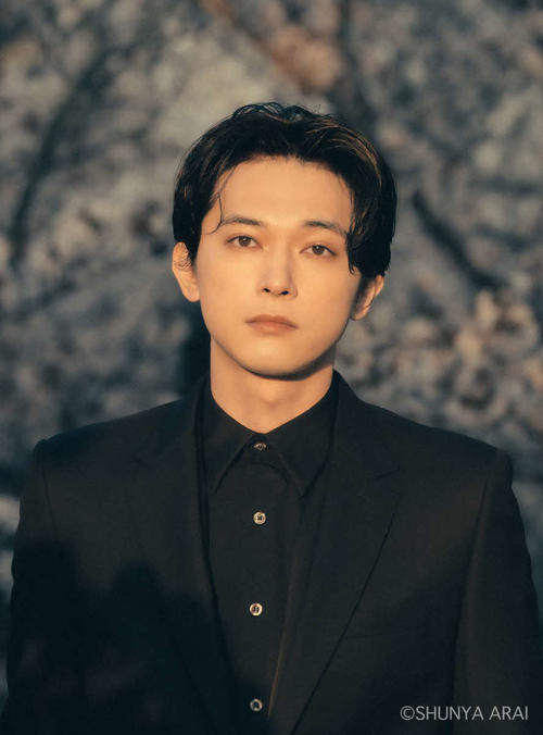 吉沢亮、デビュー15周年記念写真集６月発売　誕生からデビュー、デビュー以降振り返るページも