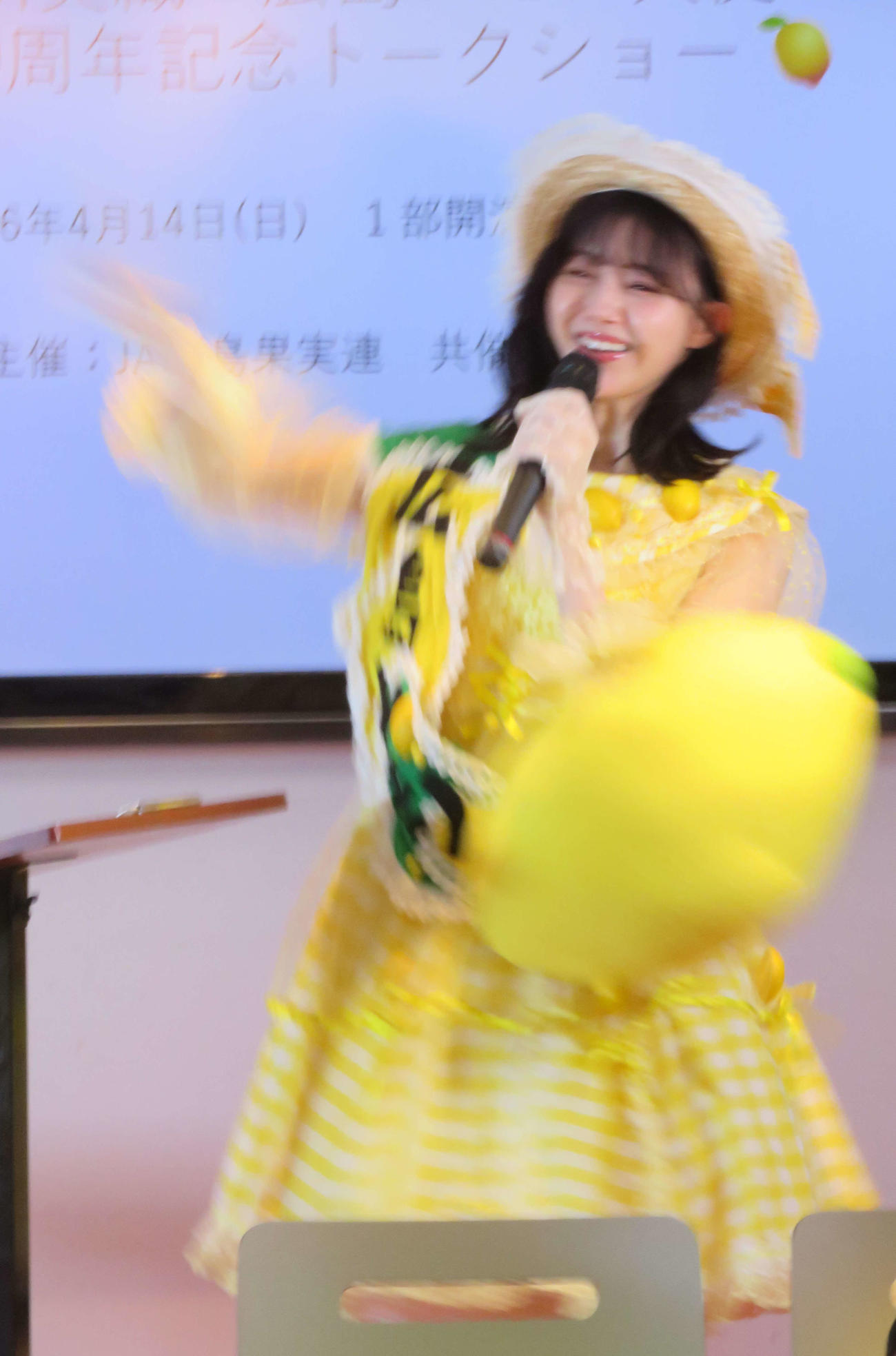 広島レモン大使10周年記念トークショーを開いた市川美織（撮影・村上幸将）