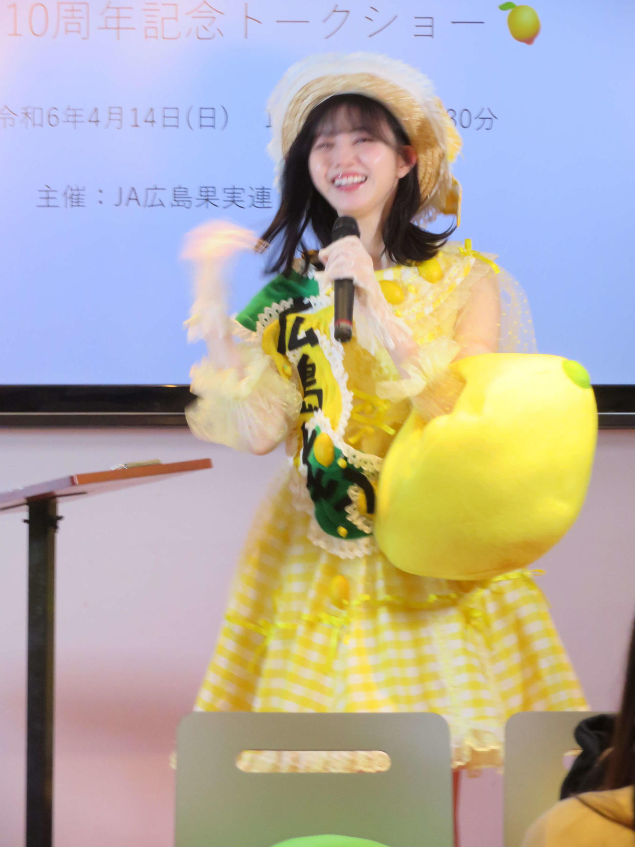 広島レモン大使10周年記念トークショーを開いた市川美織（撮影・村上幸将）