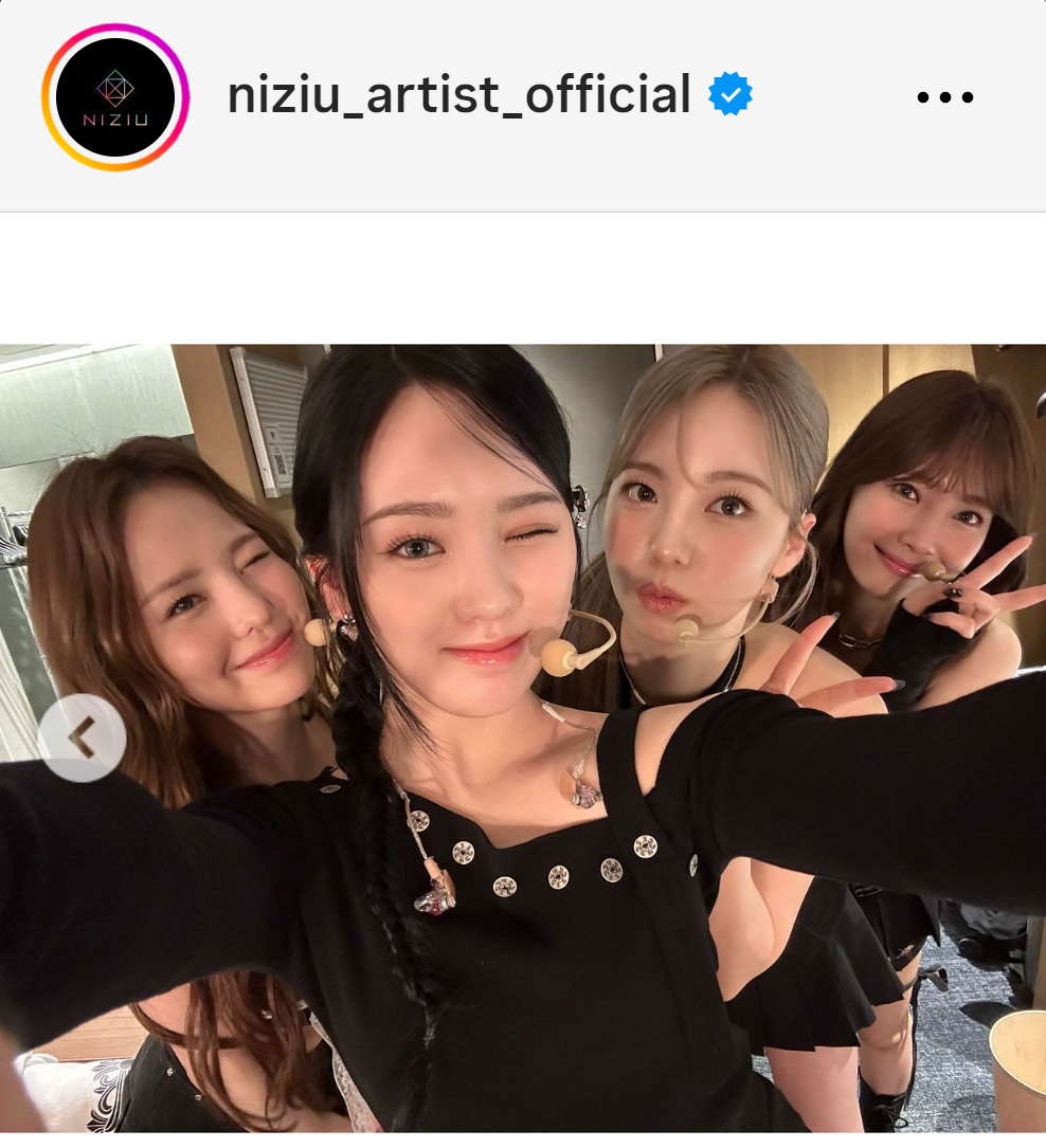 NiziU公式インスタグラムから