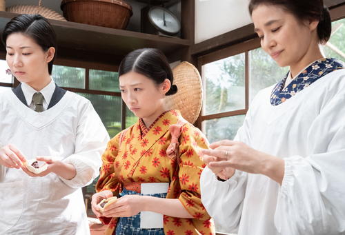 【18日の虎に翼】寅子は「毒まんじゅう事件」の実際の判例を再検証しようと提案する