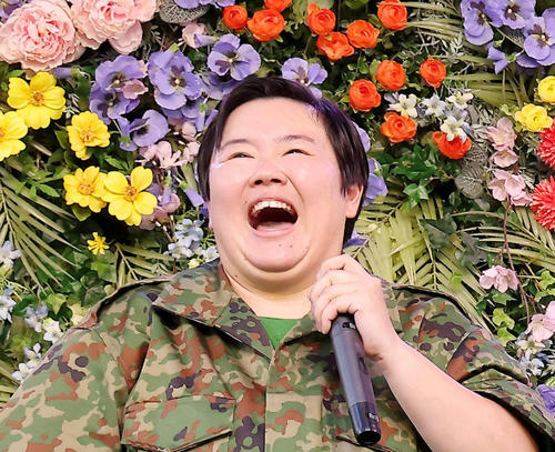 やす子、持ちネタ「はいー」が書かれた番組台本”暴露”　「え？」「はいーの強要笑」ネット騒然
