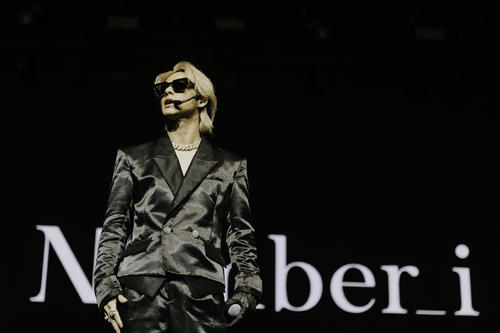 Number＿i、海外初公演に平野紫耀「最高でした！」　「コーチェラ」で英語あいさつも披露