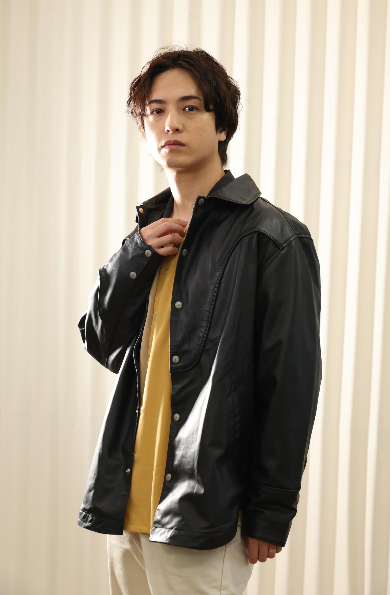 初プロデュース、初監督に挑戦した中村優一（撮影・中島郁夫）