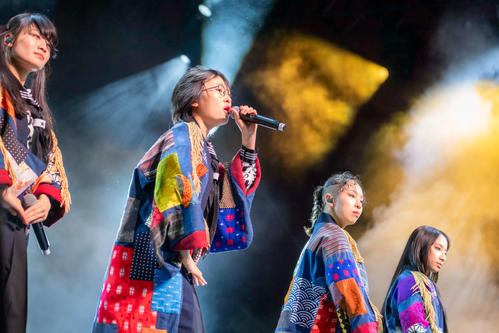 新しい学校のリーダーズ、世界最大級の野外音楽フェス「コーチェラ」出演　45分間単独ステージ