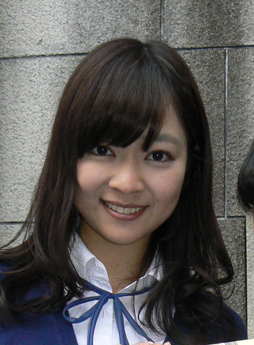 磯貝初奈、元日向坂46潮紗理菜とのツーショットに「ビックリです！」など反響