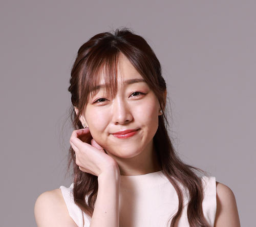 元SKE48須田亜香里、地元愛知でのお花見ショット公開「子どもの頃から変わらず山崎川」