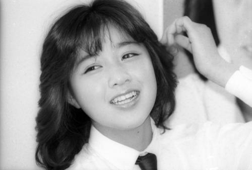 55歳元スーパーアイドル、不変”衝撃の可愛さ”にネット騒然「永遠のアイドル」「最強の美」