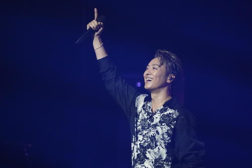 EXILE TAKAHIRO「ゼップはやばいよ」　バンドスタイルでソロツアー初日公演