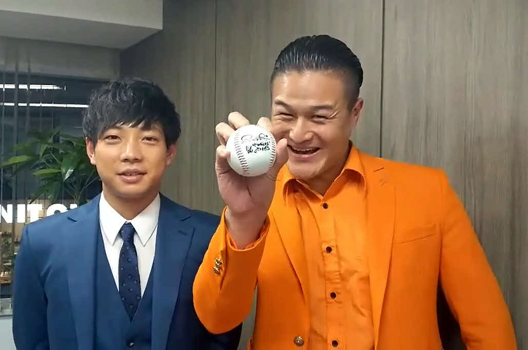 ティモンディ高岸宏行（右）と前田裕太