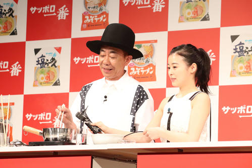 「食べ始めたのは50年以上前」木梨憲武「サッポロ一番」のお気に入りの食べ方明かす