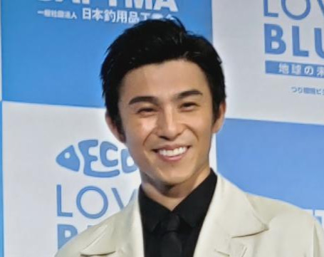 中尾明慶