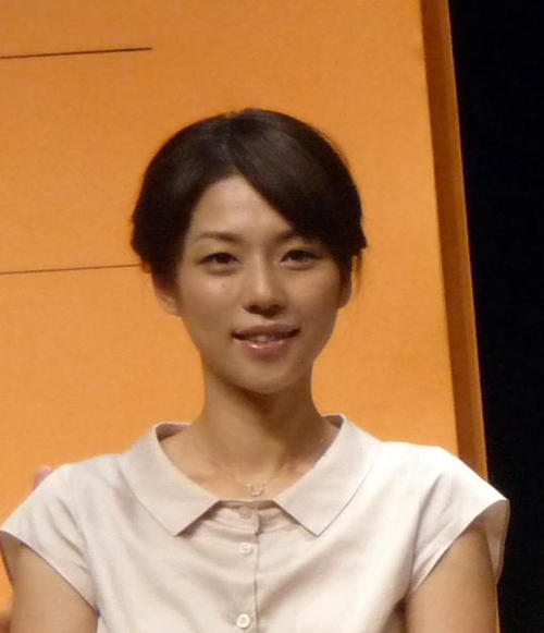 吉岡美穂、夫ＩＺＡＭ「娘のミニスカダメ」方針に不満　「何これ短すぎる」とゴミ箱に