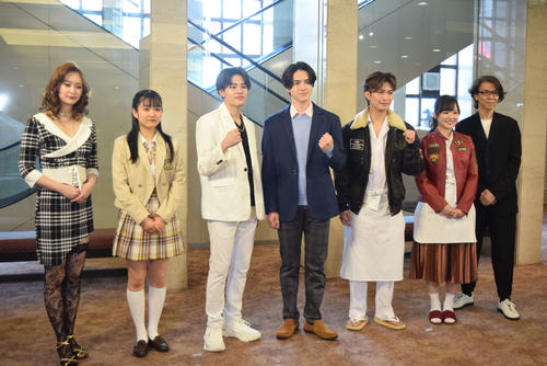 「美　少年」の３人がトニセンで初演の舞台をスタート　那須雄登「昔すぎてプレッシャーもない」