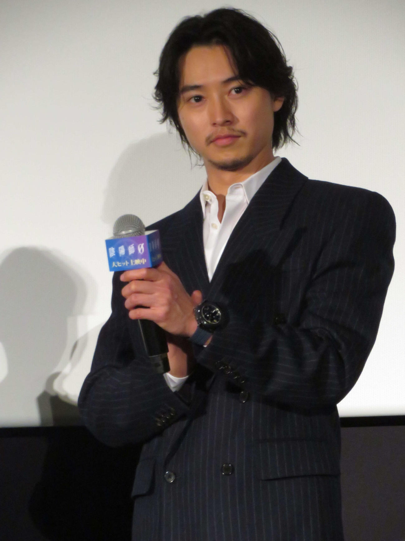 映画「陰陽師0」公開記念舞台あいさつに登壇した山崎賢人