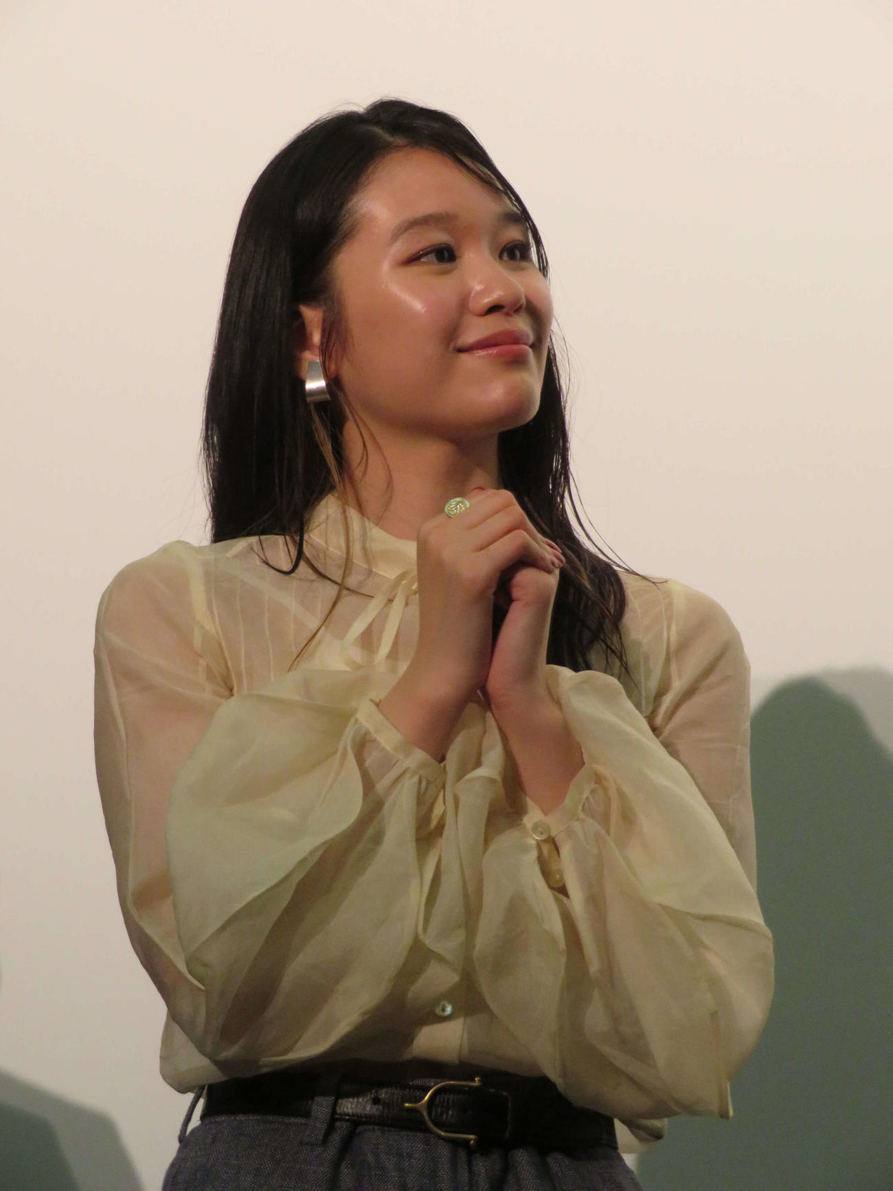 映画「辰巳」初日舞台あいさつに登壇した森田想（撮影・村上幸将）