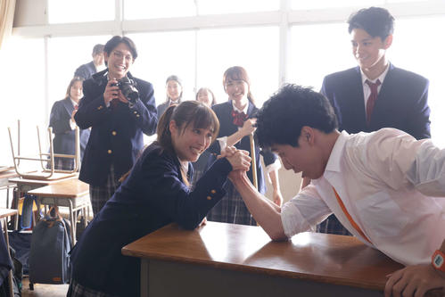 広瀬アリス、月９「366日」第３話５・９％　明日香は意識不明で入院中の恋人の見舞いに