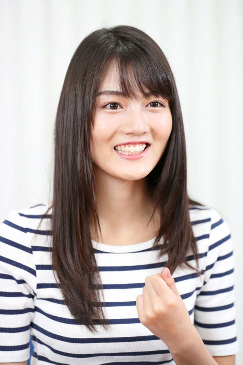水谷果穂結婚「お相手は学生時代の友人です」都内区役所に2人で婚姻届提出　仕事は今後も継続