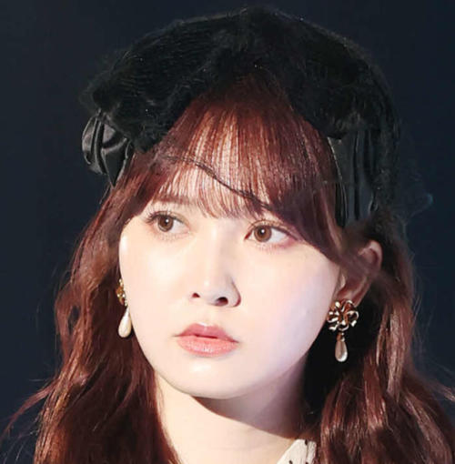 日向坂46加藤史帆「空色がお気に入りです」私服＆スニーカー姿ショットを公開「最高です」の声