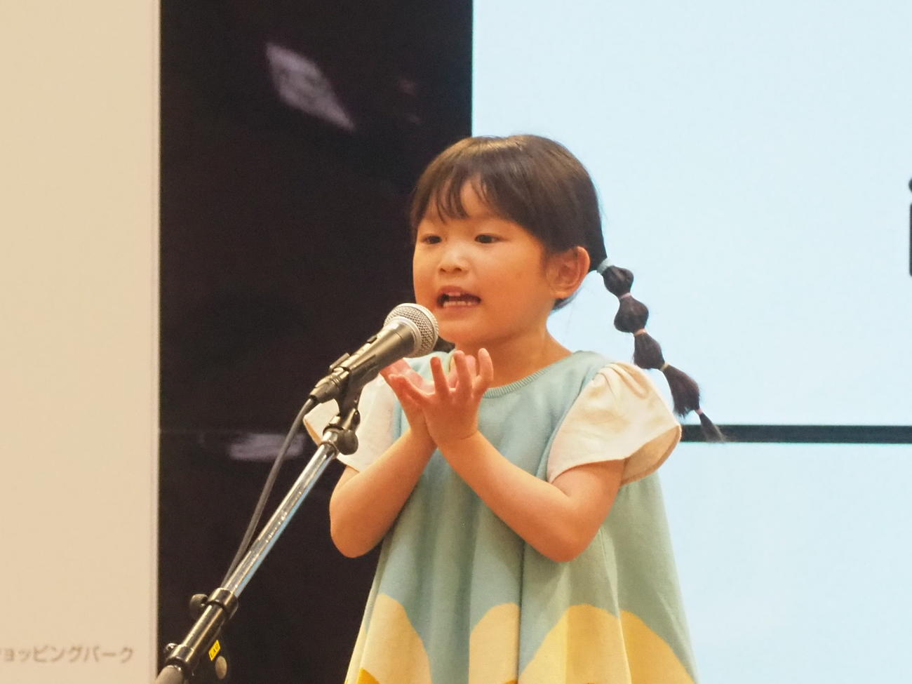 新アルバム「Smile～みんな笑顔になーれ！～」の発売記念イベントを行った、ののちゃん
