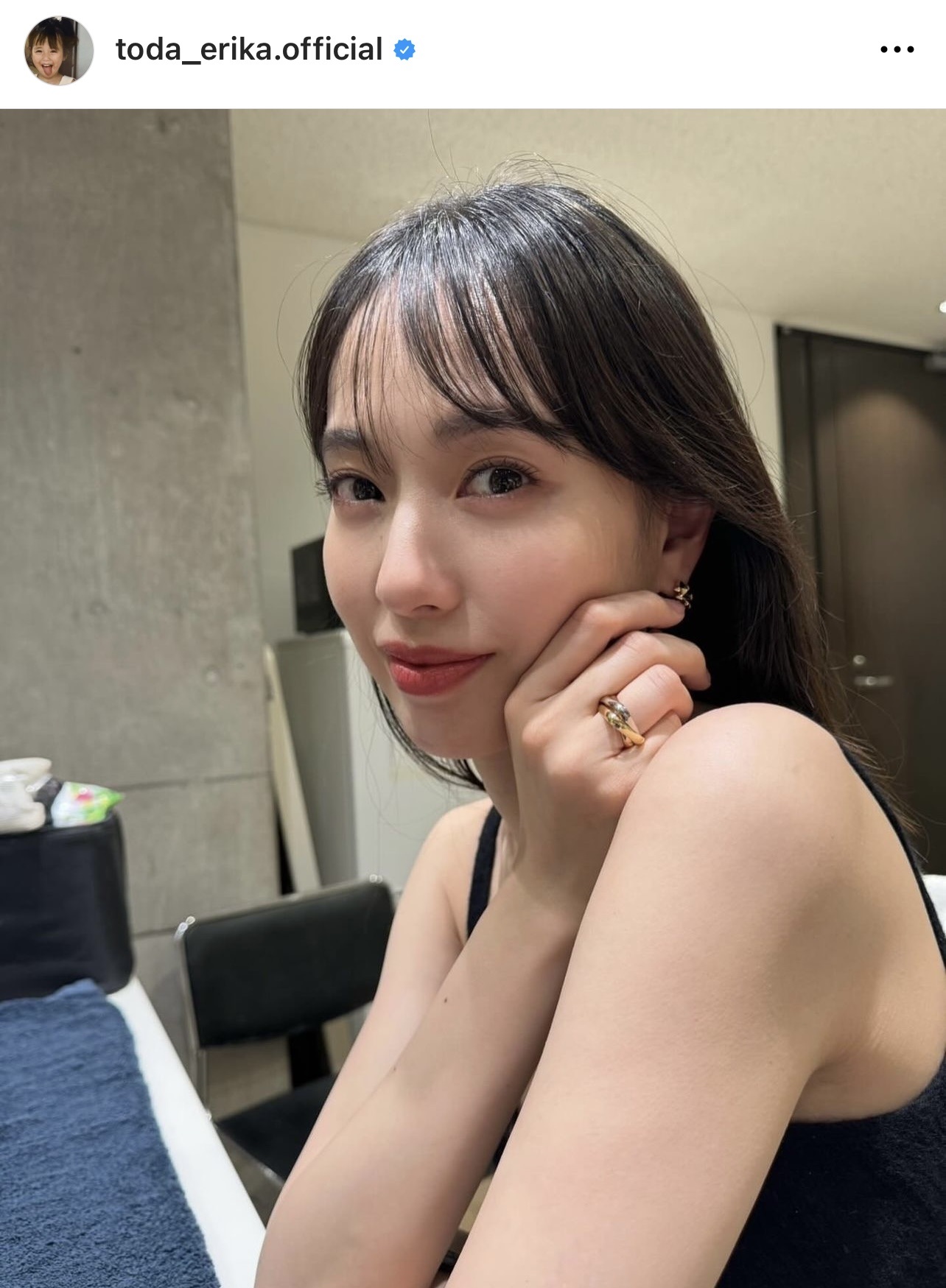 （戸田恵梨香のインスタグラムから）