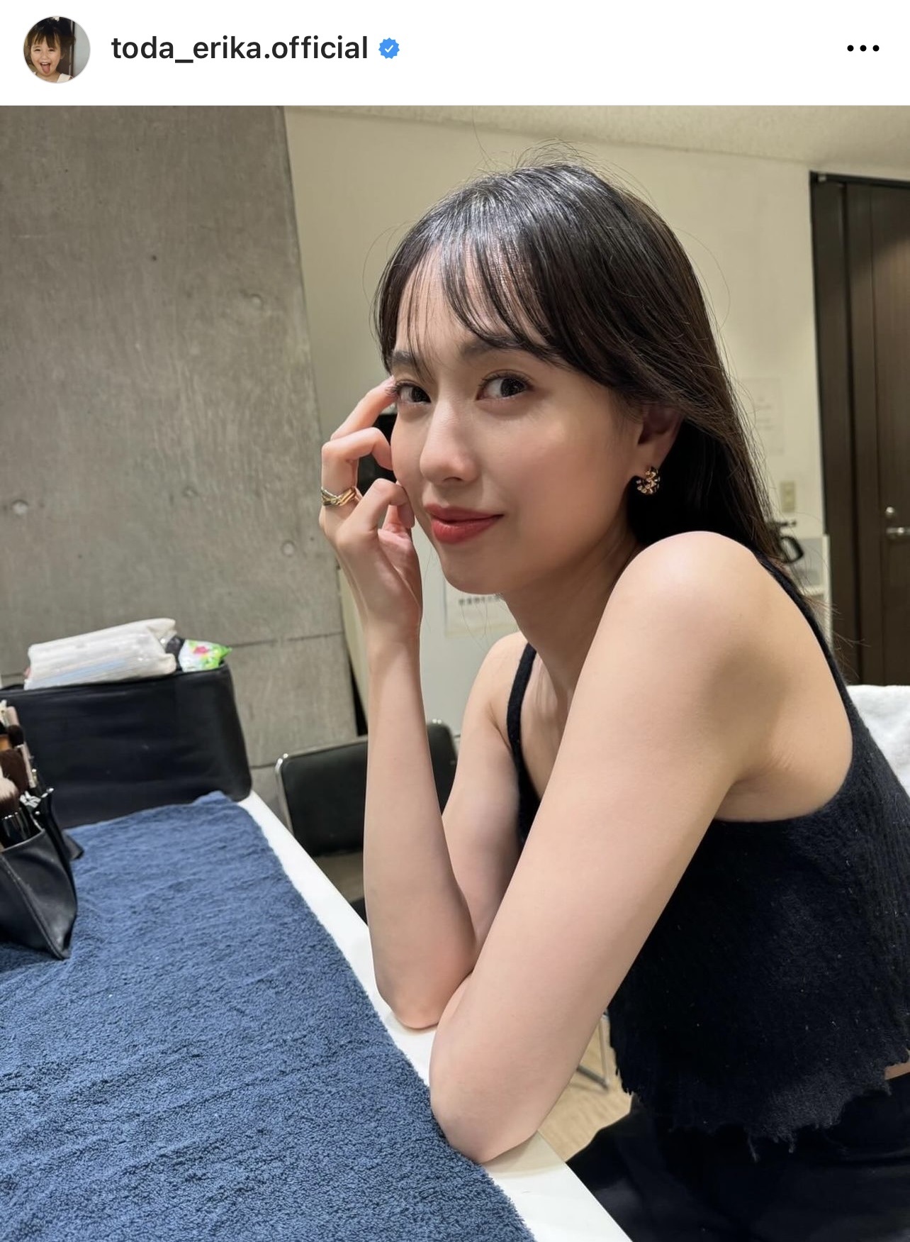 （戸田恵梨香のインスタグラムから）