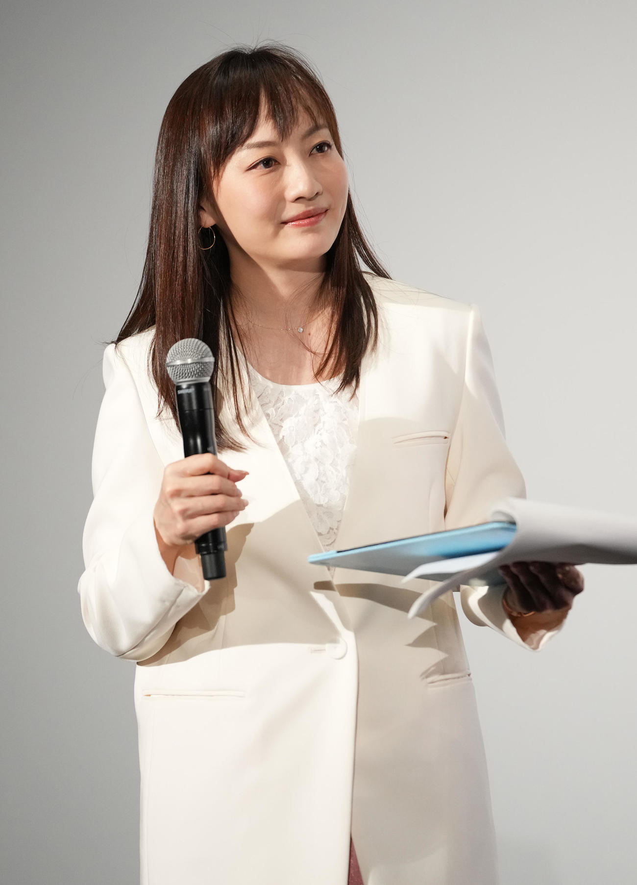 島本真衣アナウンサー（22年3月撮影）