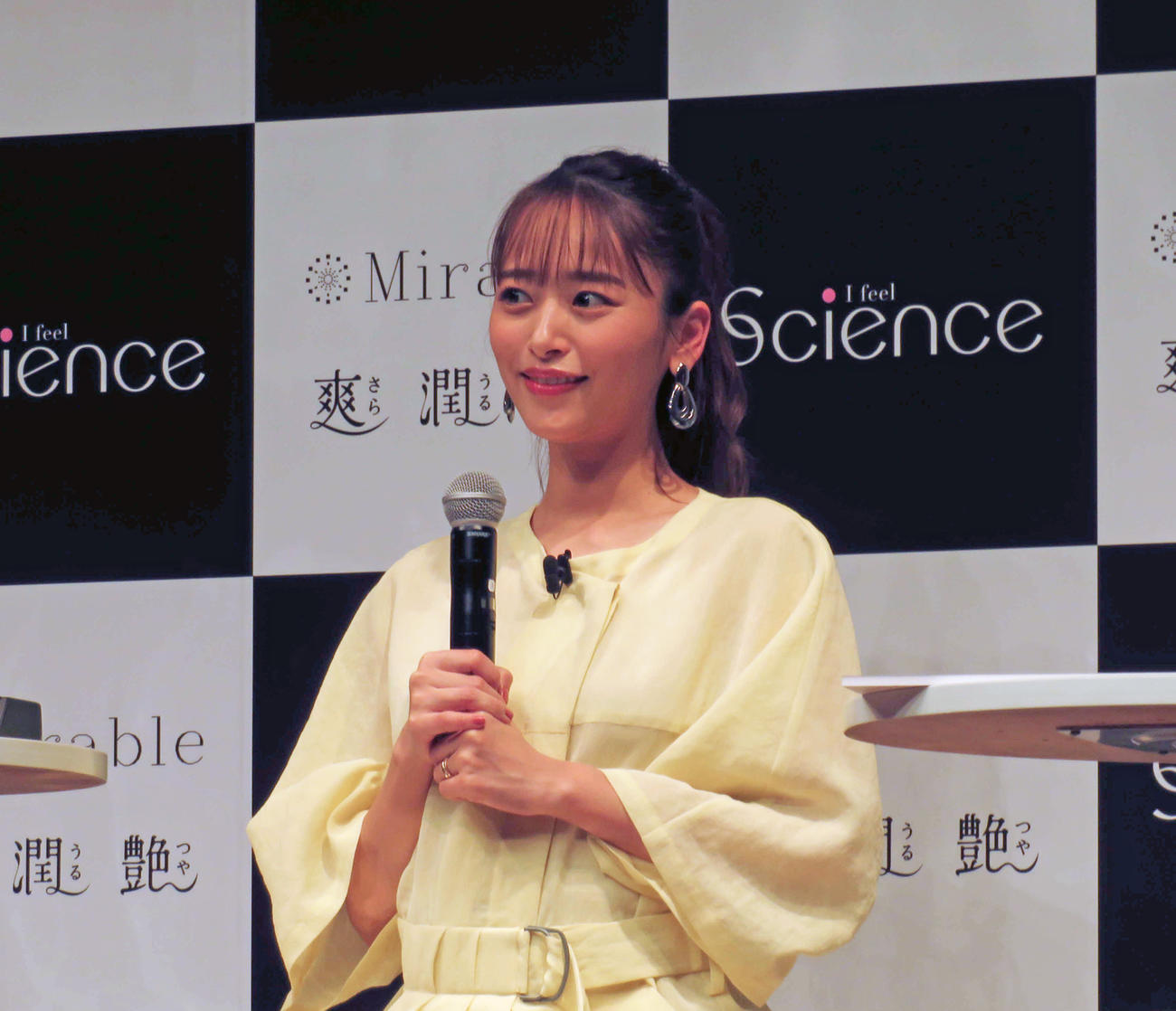 「ミラブル　エイジングシリーズ　新商品発表会」に出席した近藤千尋（撮影・深田雄智）