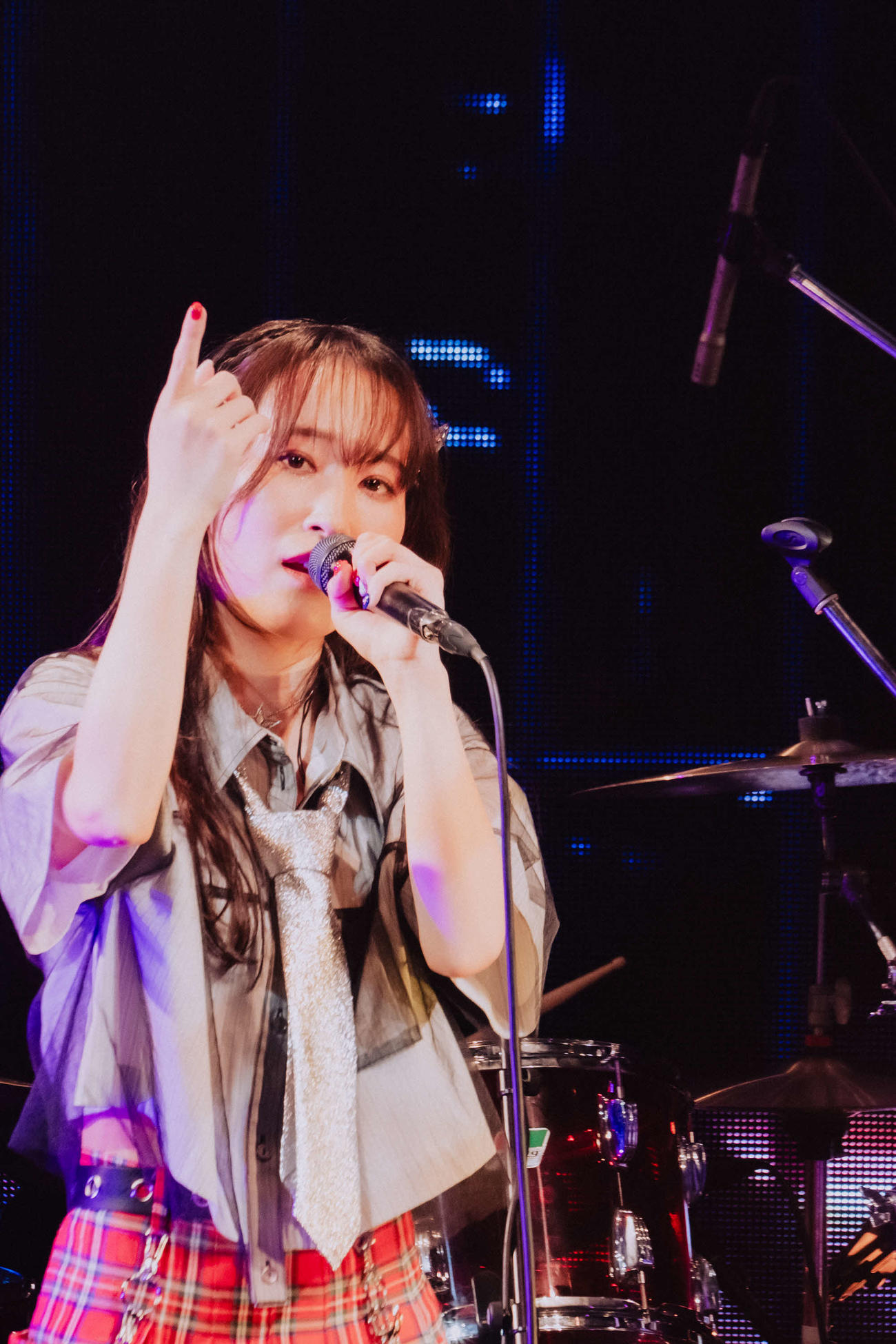 初ワンマンライブを行ったシンガー・ソングライターの乃紫