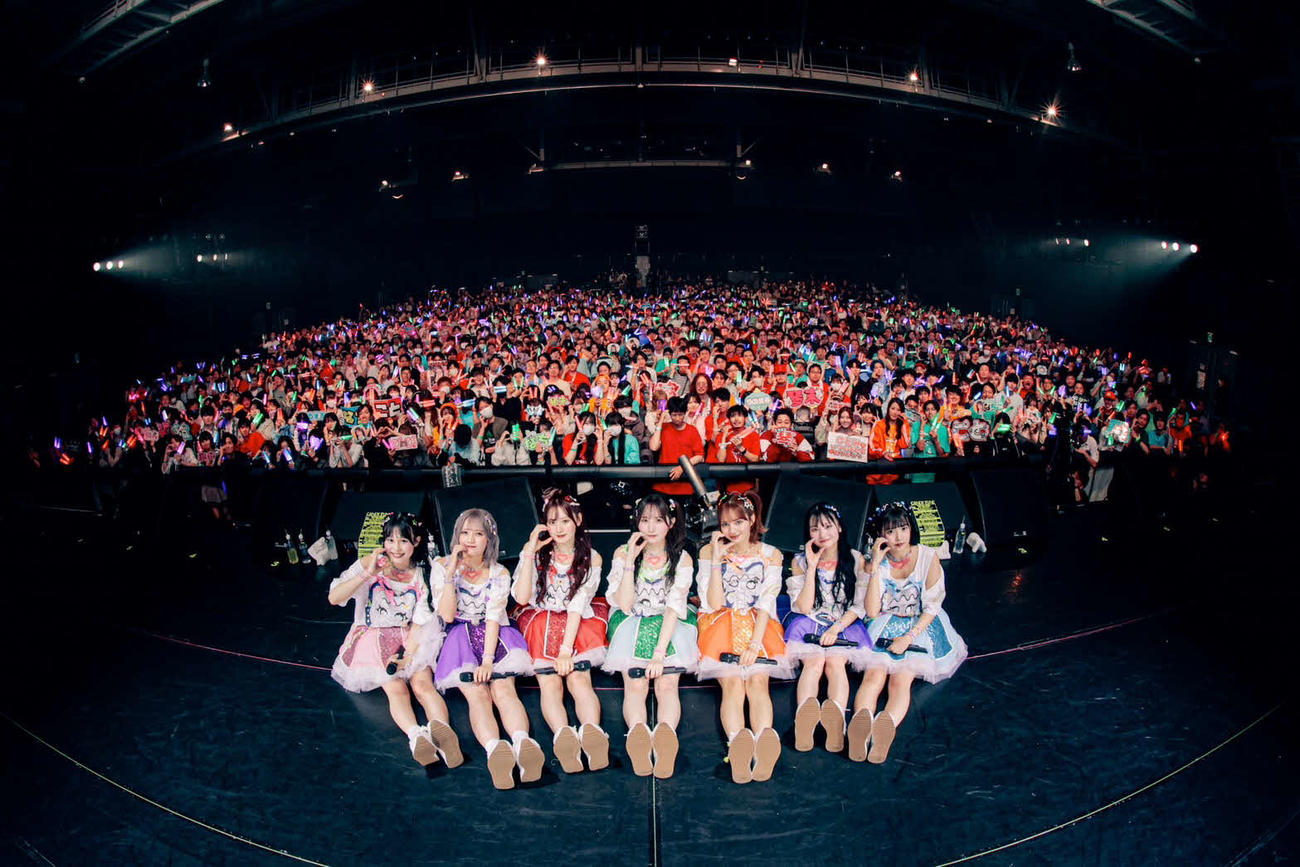 結成1周年記念ツアーの最終公演を行ったCANDY TUNE