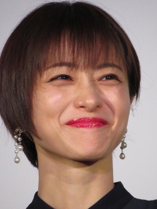 石原さとみを「港区の女」「苦手」と呼んだ監督の意図