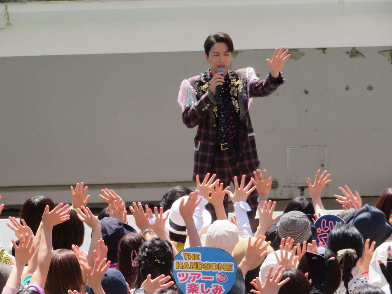6年ぶりのオリジナルアルバム「The Handsome」リリースイベントを開いた山崎育三郎（撮影・村上幸将）