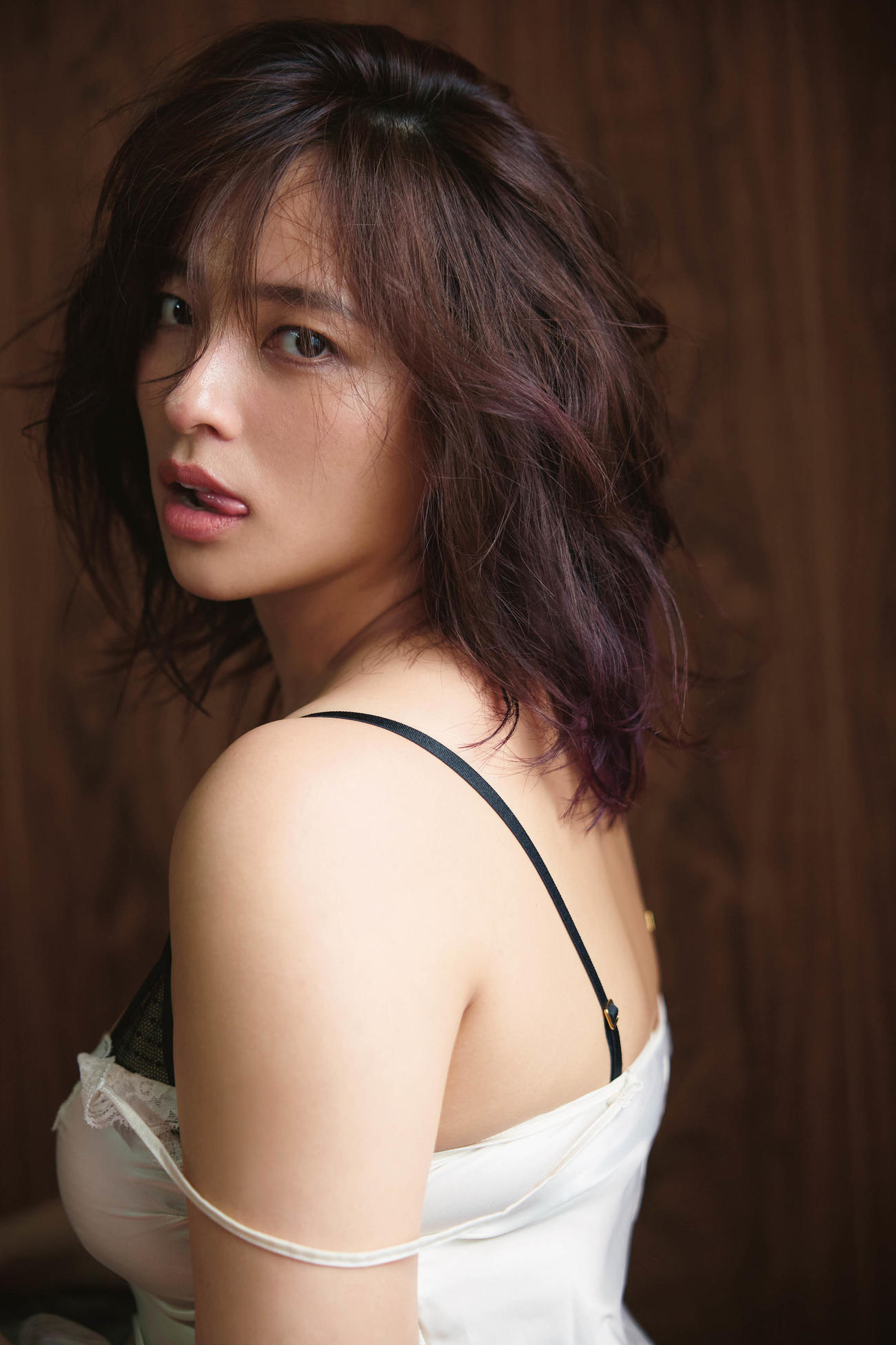 写真集「glossy eyes」収録カット（C）伊藤彰紀／講談社